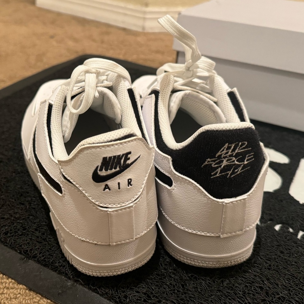 Nike Airforce 1 - Picture 3 of 7